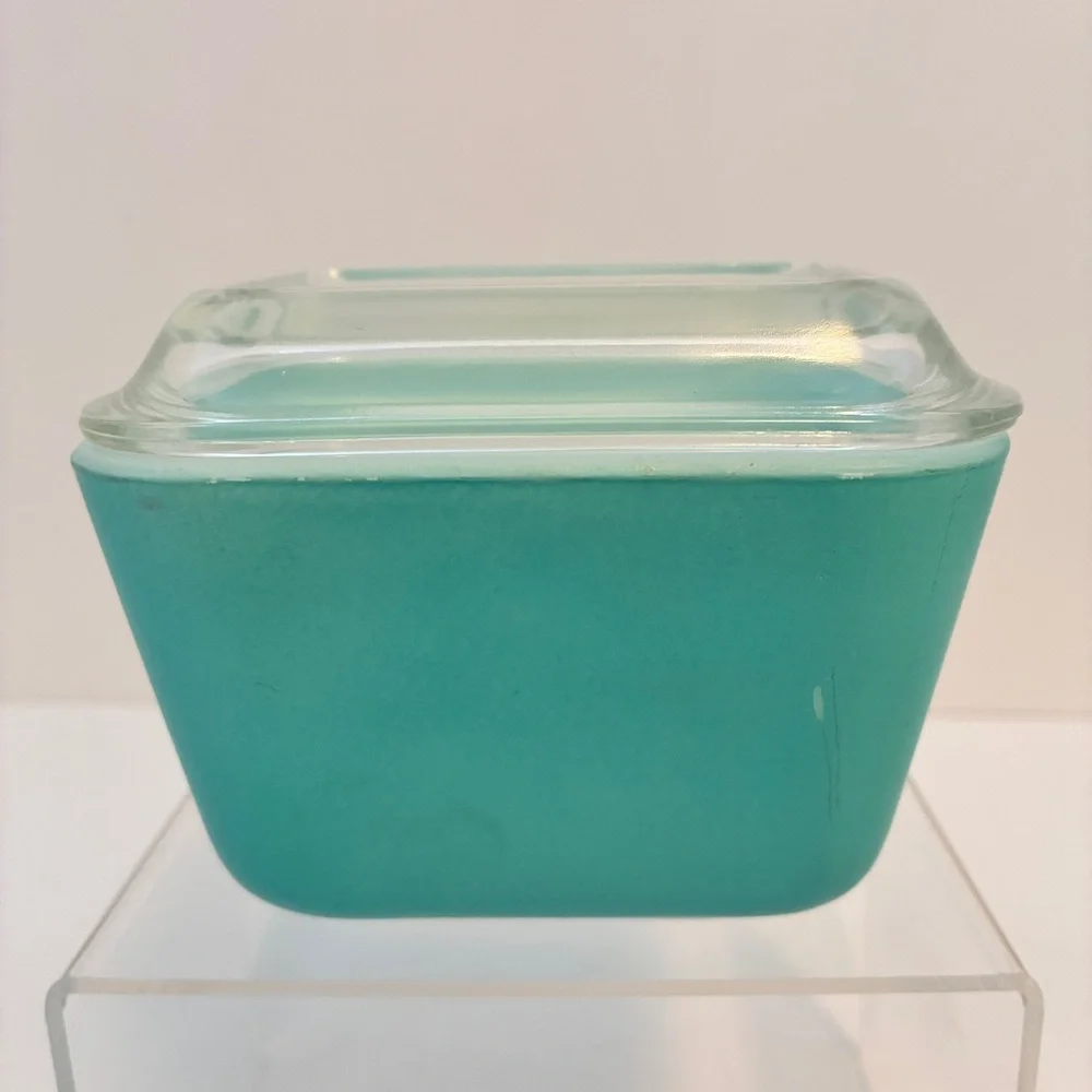 Pyrex Turquoise Refrigerator Dishes 0502/ 0501 With Lids Set of 3 Vintage